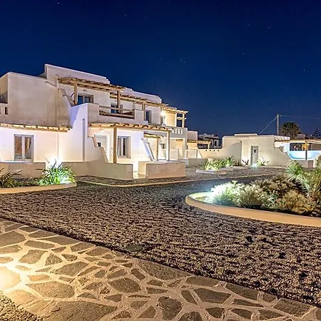 Naxos Finest *